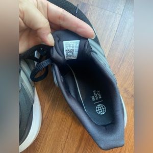 Men’s adidas bounce sneakers